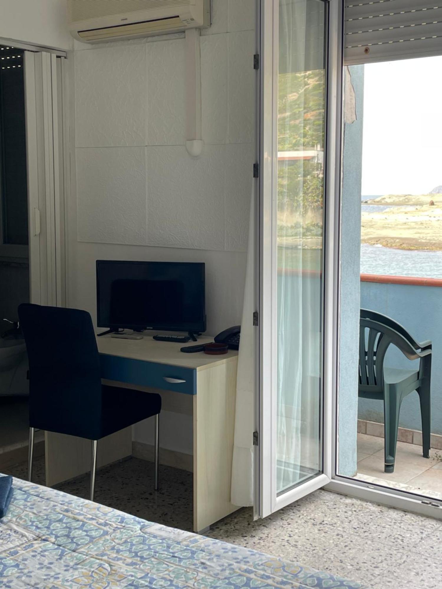 Hotel Miramare Bosa Marina Ngoại thất bức ảnh